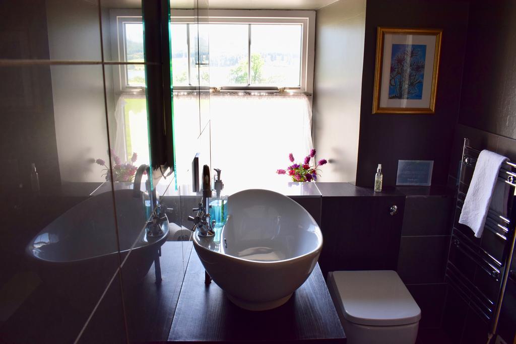 The Colintraive Hotel Bagian luar foto